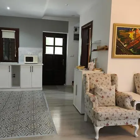 The Village 2 Bedroom Detached With Shared Pool ヴィラ *