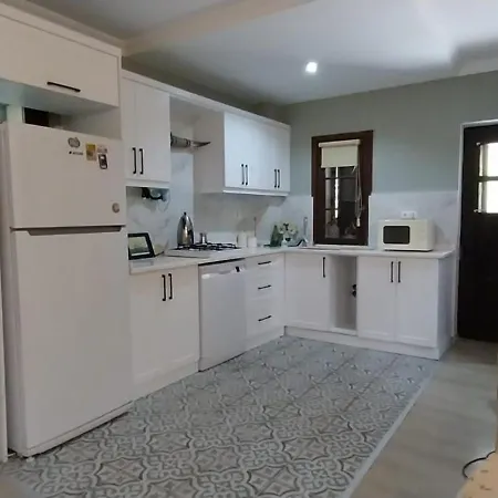 The Village 2 Bedroom Detached With Shared Pool ヴィラ *